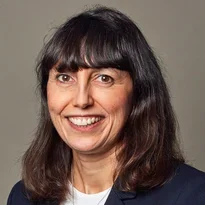 Stella Farrington headshot