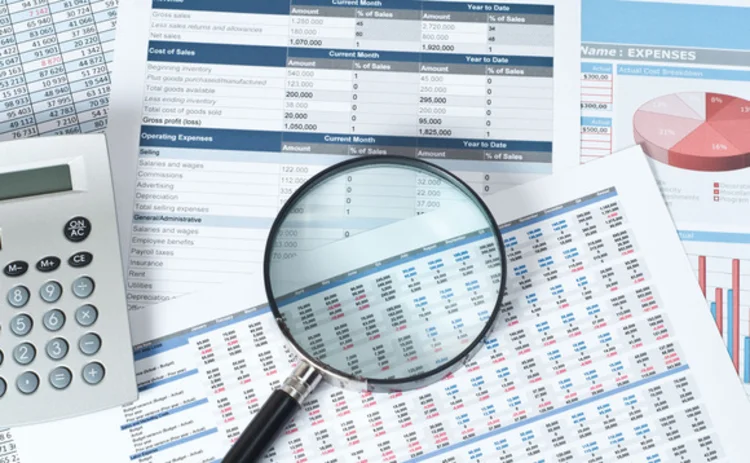 Oil rout sharpens energy companies' focus on credit risk 