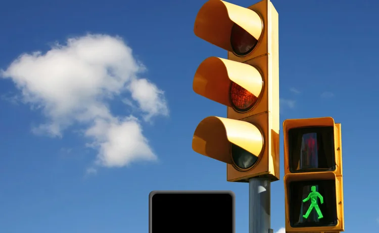 Applied risk management - Confronting counterparty risk with exposure metrics