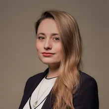 Claire Jordan headshot